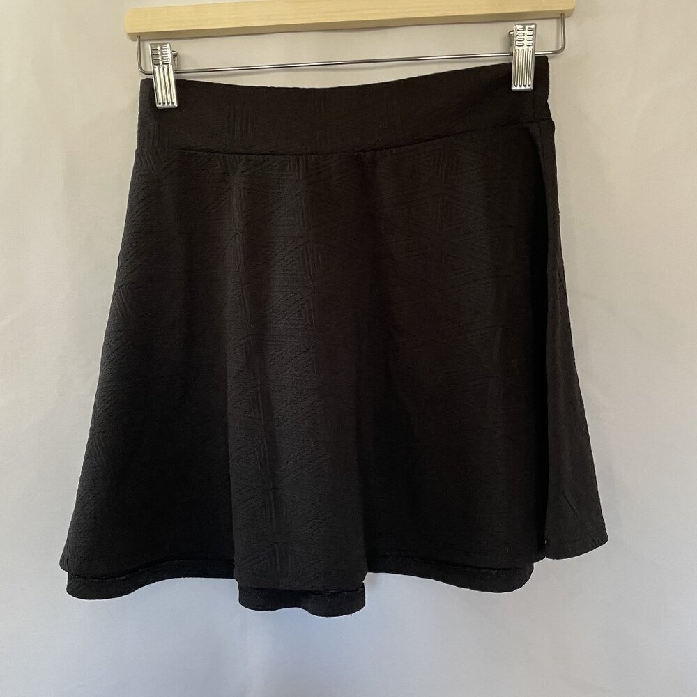 Charlotte Russe women's size medium black miniskirt circle skirt business casual